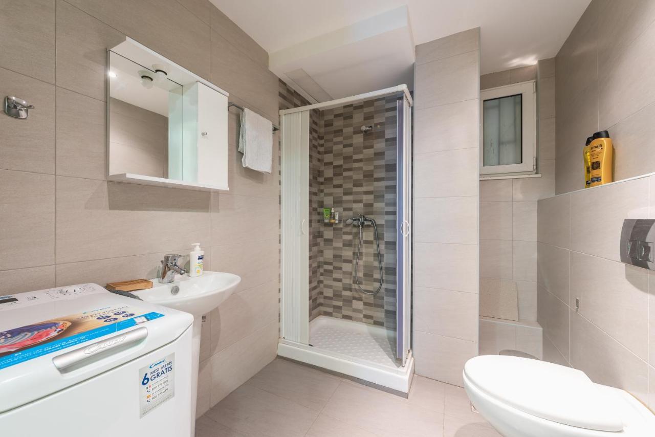 Athens Welcome Suites Apartments ภายนอก รูปภาพ