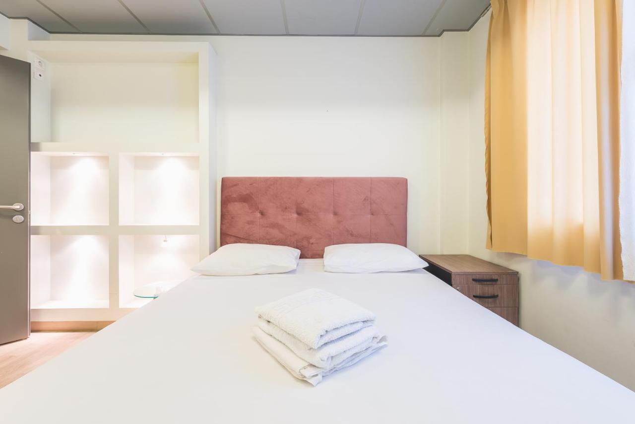 Athens Welcome Suites Apartments ภายนอก รูปภาพ
