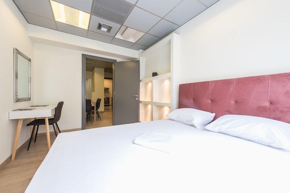 Athens Welcome Suites Apartments ภายนอก รูปภาพ